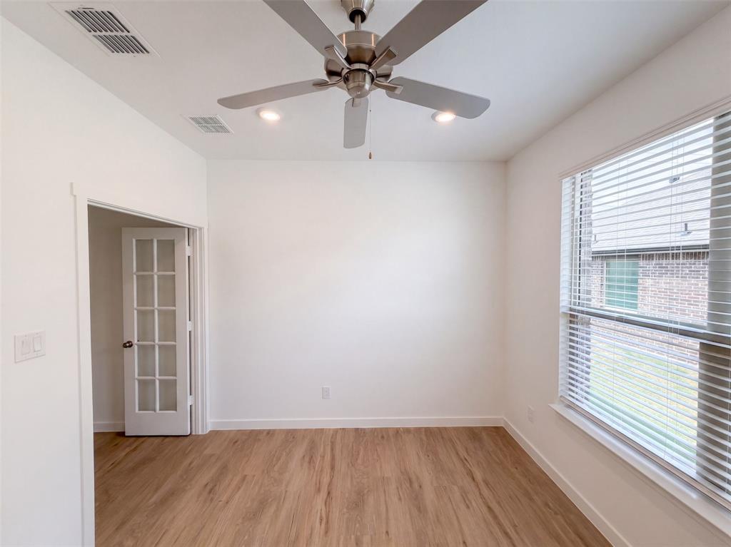 201 Loving Trail Property Photo 9