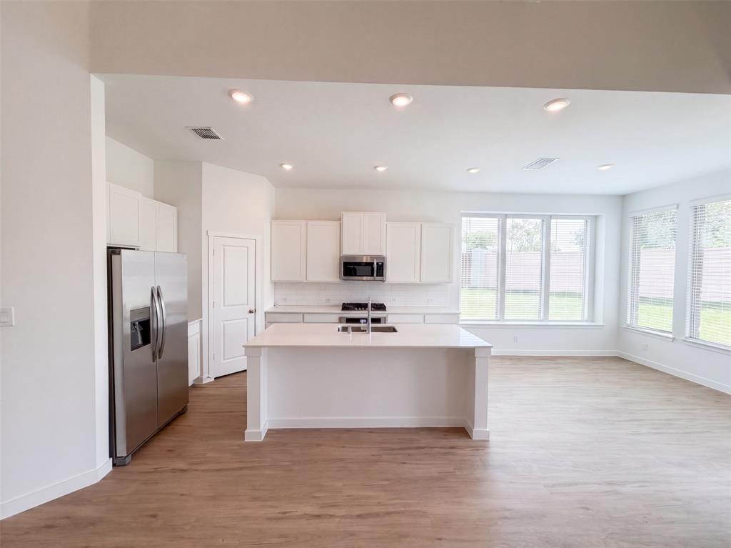 201 Loving Trail Property Photo 11