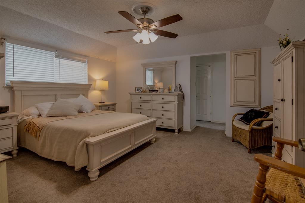 4128 Longleaf Lane Property Photo 17