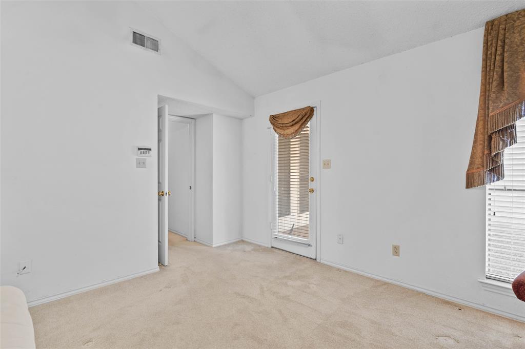 2703 Devonshire Drive Property Photo 22