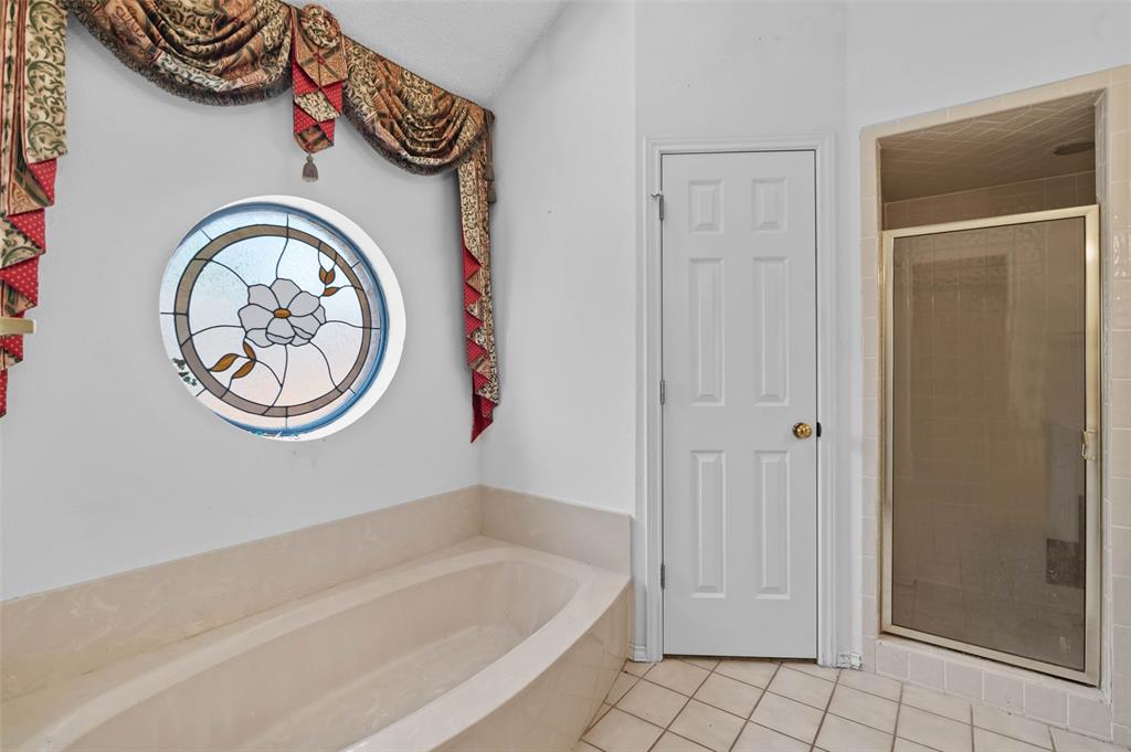2703 Devonshire Drive Property Photo 24
