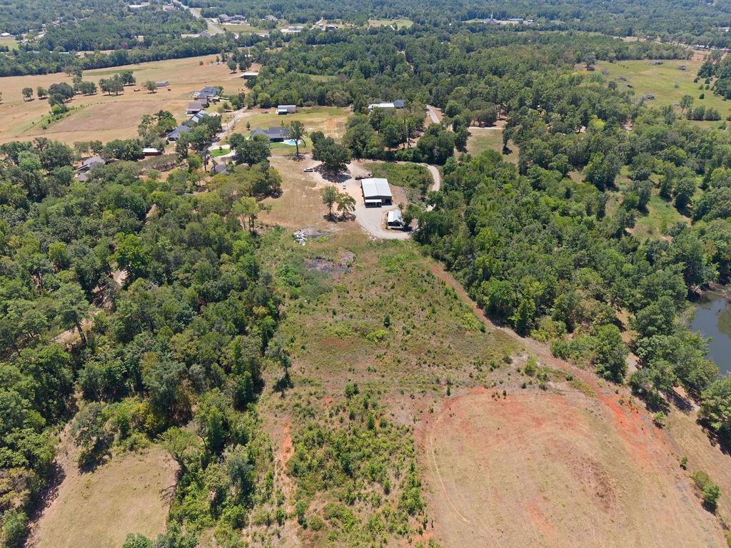 551 County Road 4203 Property Photo 12