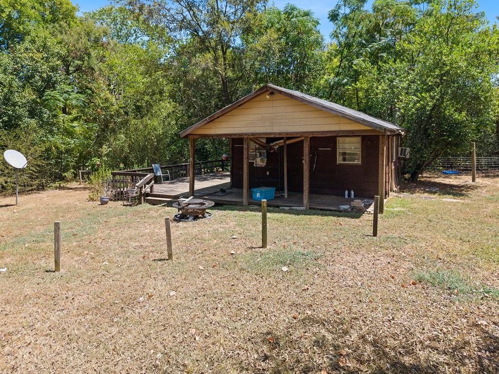 551 County Road 4203 Property Photo 18