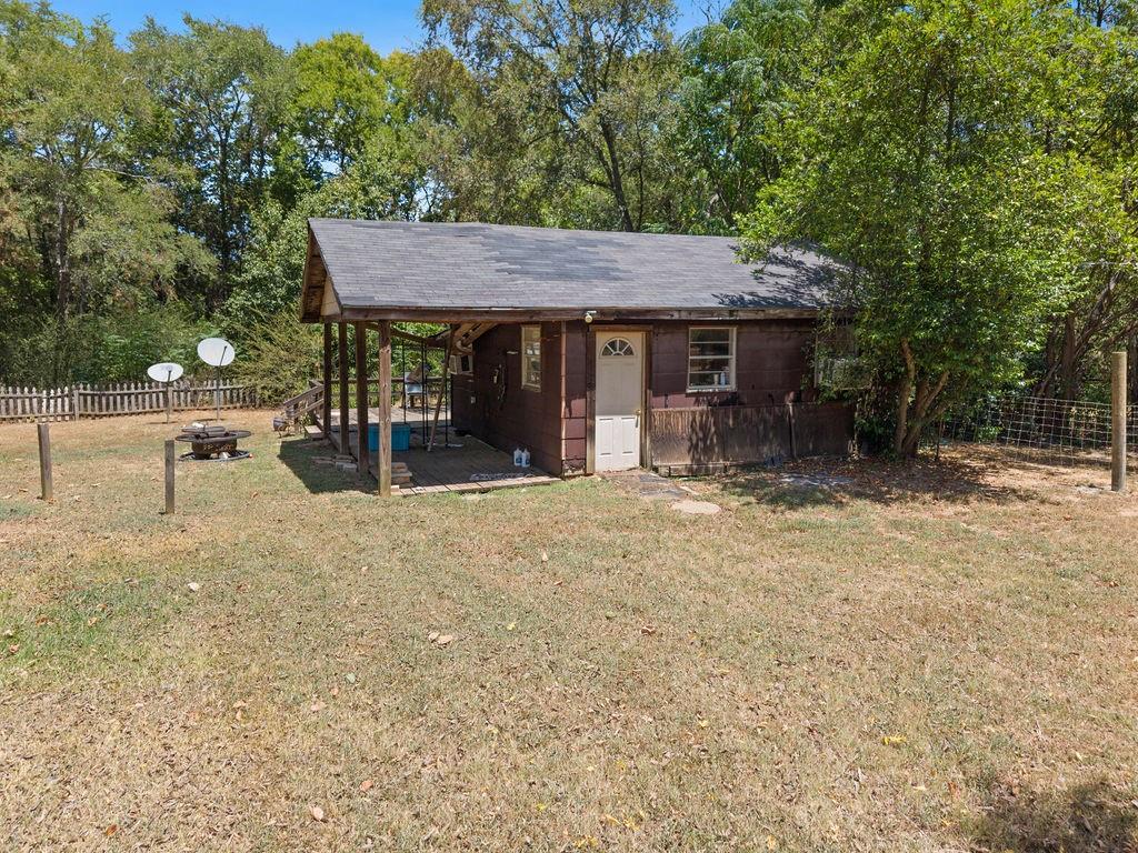 551 County Road 4203 Property Photo 20