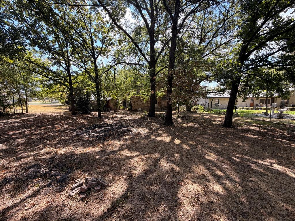 319 S Fisher Street Property Photo 10