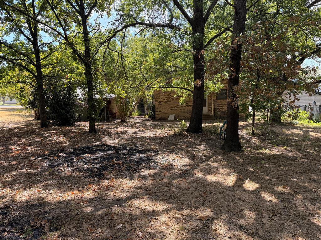 319 S Fisher Street Property Photo 11