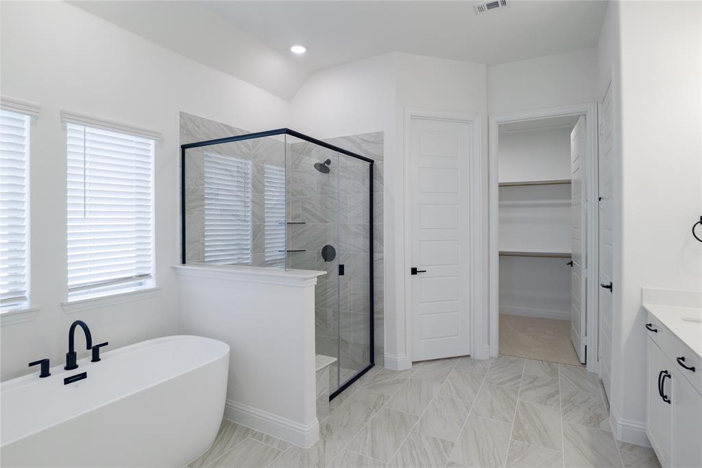 2252 Corbera Drive Property Photo 8