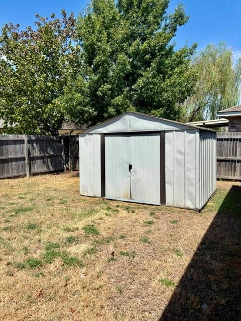 1527 Warrington Way Property Photo 16