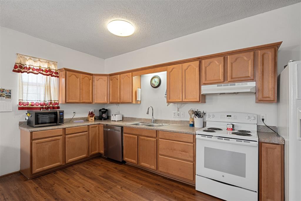 6031 Fm 316 Property Photo 10