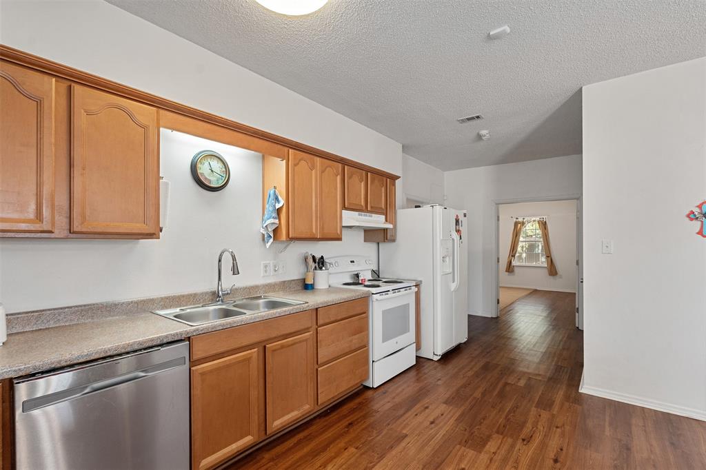 6031 Fm 316 Property Photo 11