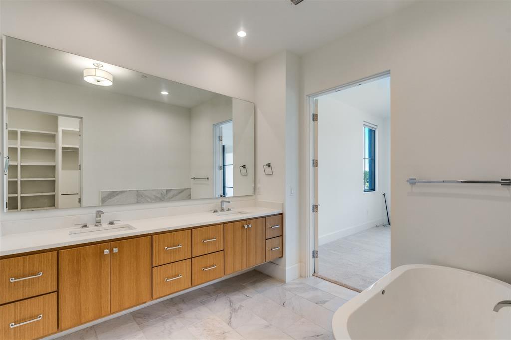 5270 Town And Country Boulevard 332 Property Photo 28