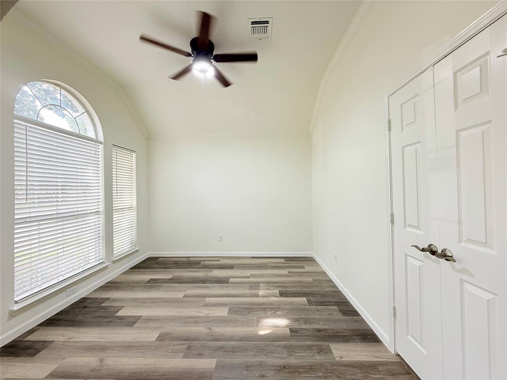 7960 Salmon Run Way Property Photo 4