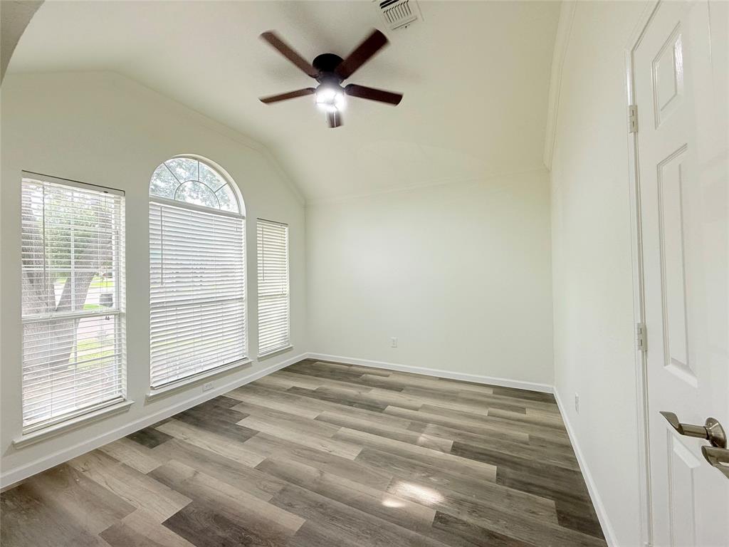 7960 Salmon Run Way Property Photo 5