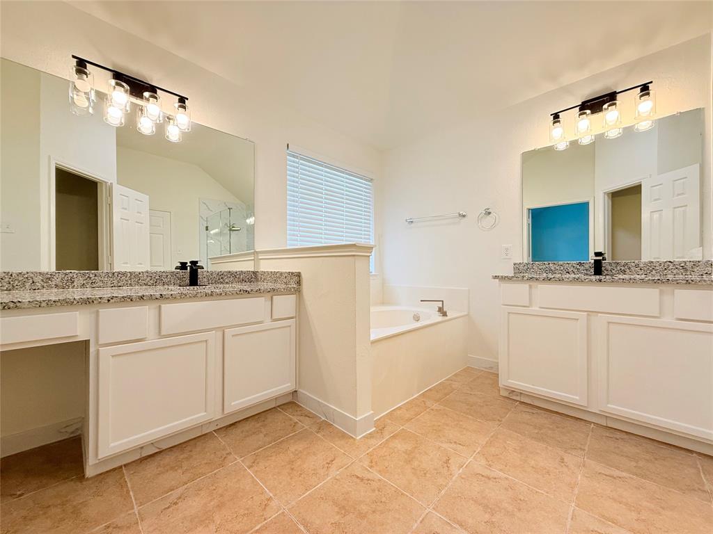 7960 Salmon Run Way Property Photo 20