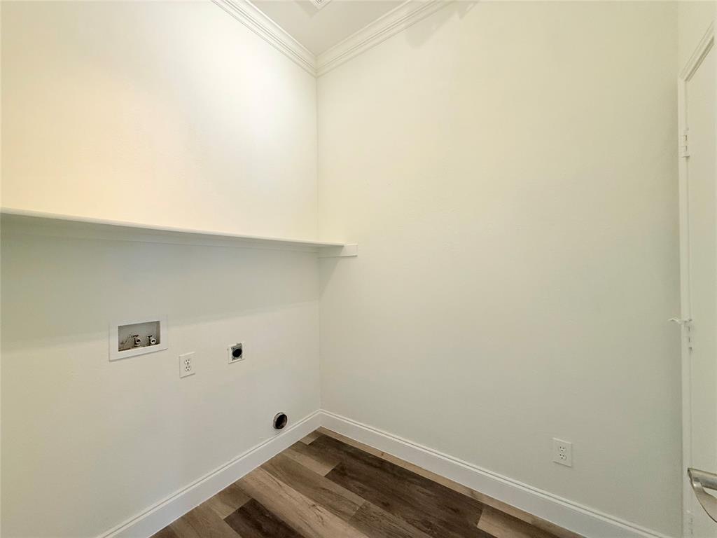 7960 Salmon Run Way Property Photo 32