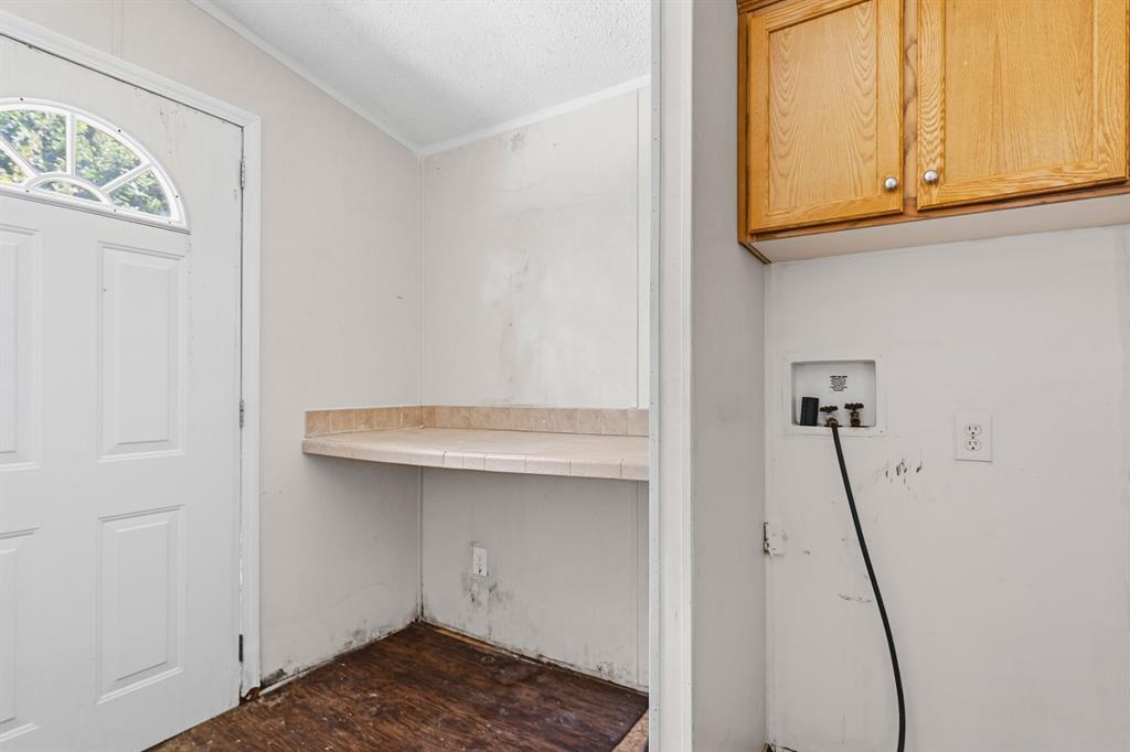 374 County Road 191 Property Photo 28