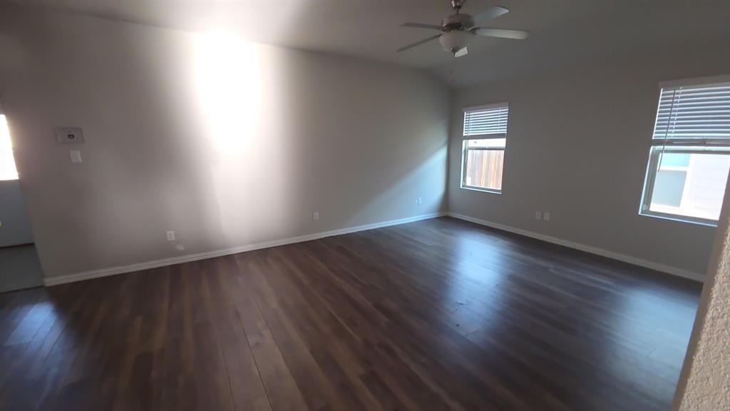2837 Brittlebush Drive Property Photo 18