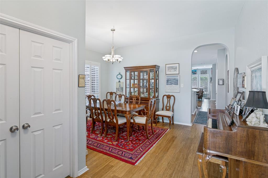 6721 Day Drive Property Photo 4