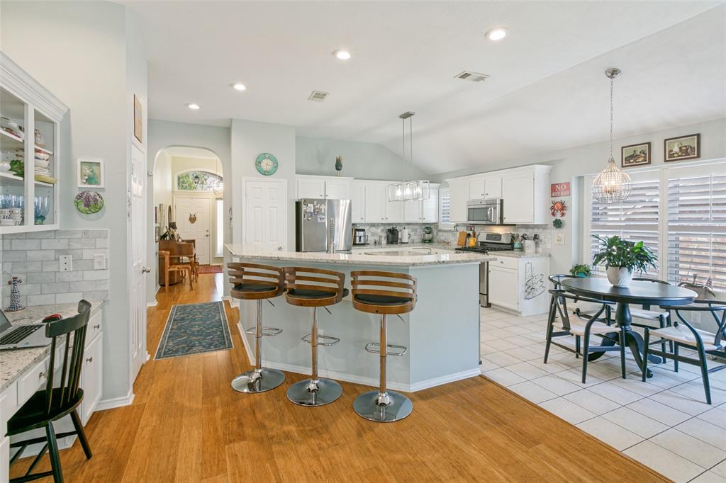 6721 Day Drive Property Photo 8