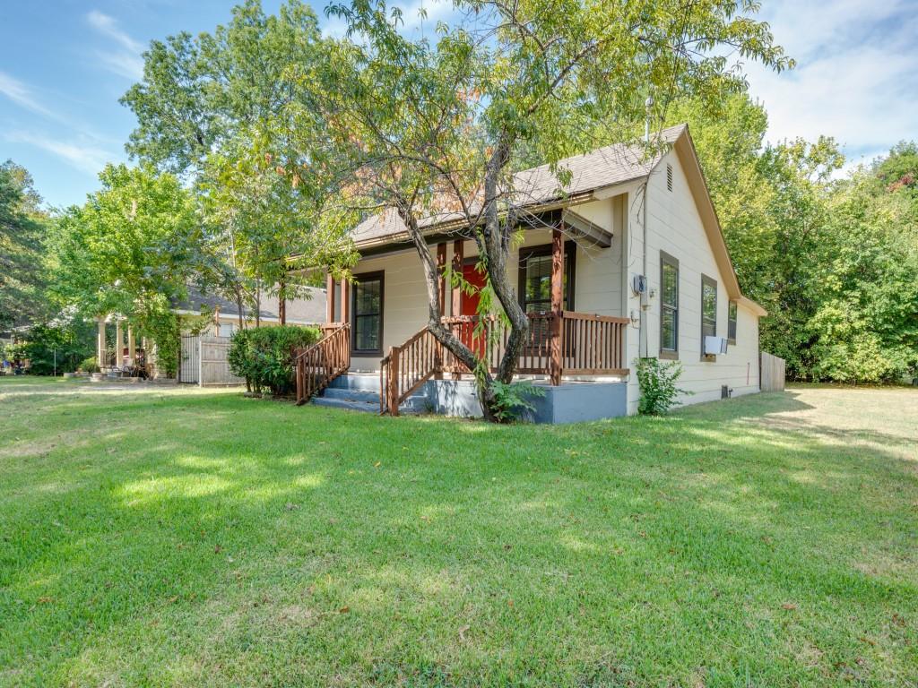 541 Denison Street Property Photo 1