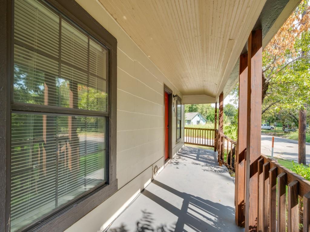 541 Denison Street Property Photo 3