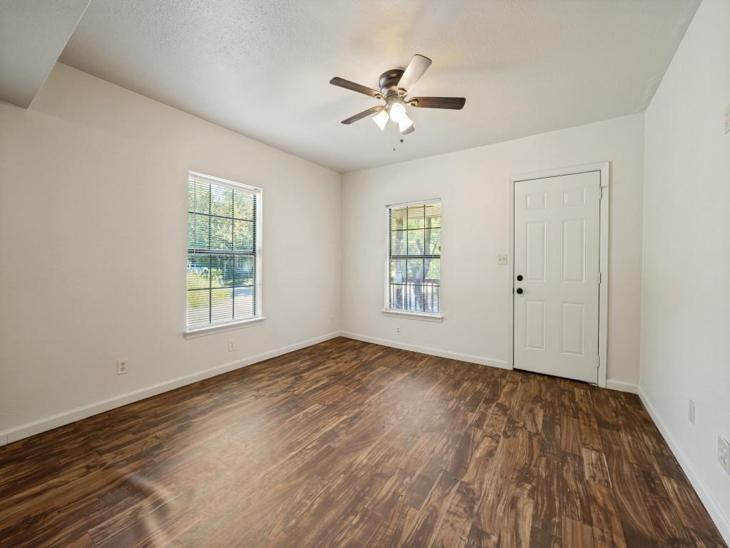 541 Denison Street Property Photo 4