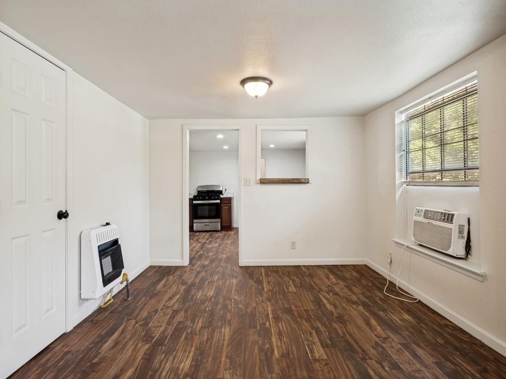 541 Denison Street Property Photo 7