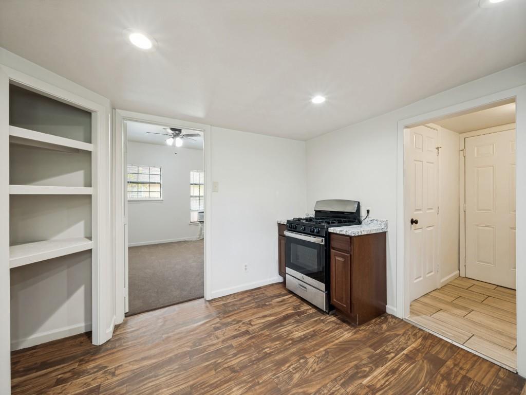 541 Denison Street Property Photo 10