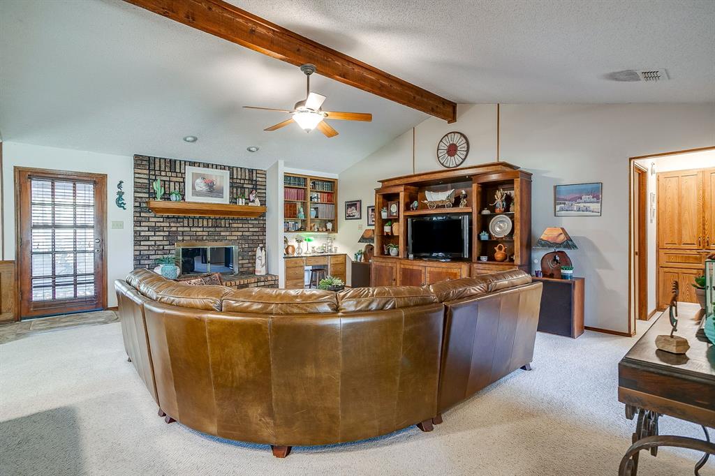 10100 Crestline Trail Property Photo 5