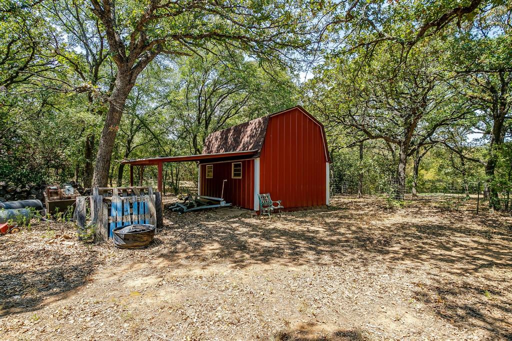 10100 Crestline Trail Property Photo 31