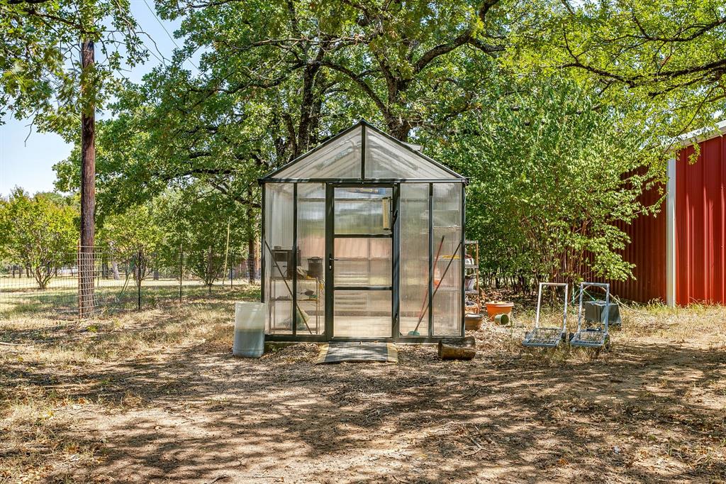 10100 Crestline Trail Property Photo 32