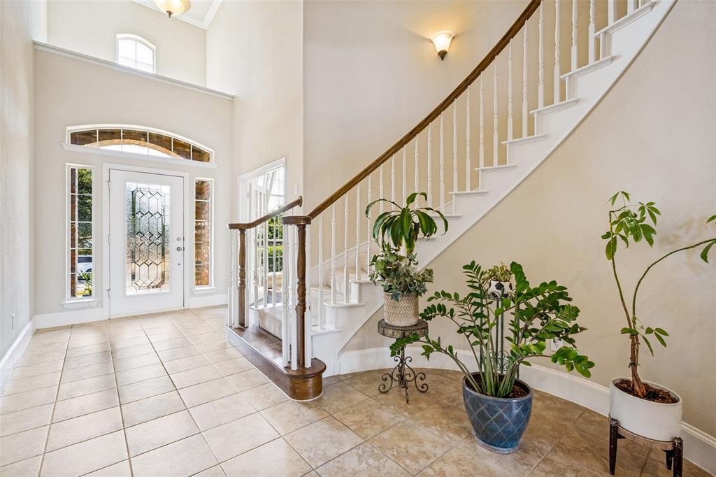 205 Thistle Ridge Property Photo 7