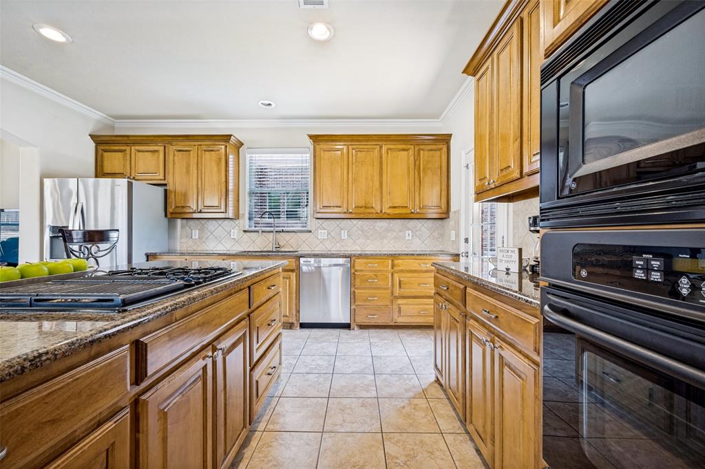 205 Thistle Ridge Property Photo 13