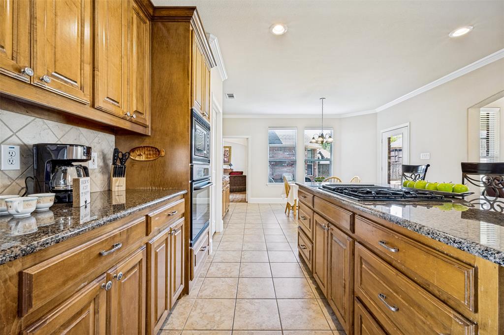 205 Thistle Ridge Property Photo 14