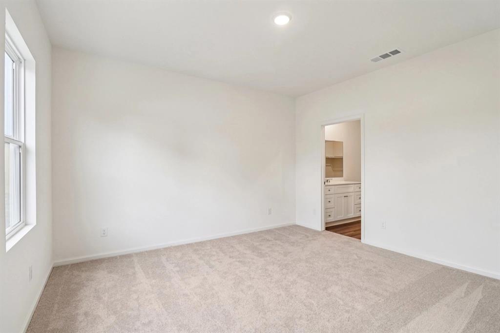 2214 Burnwood Street Property Photo 22