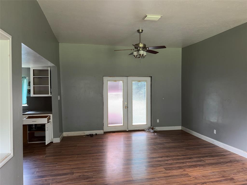 2071 W Point Tap Road Property Photo 6
