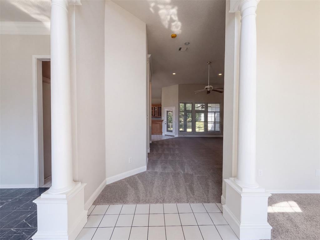 3000 Candide Lane Property Photo 3