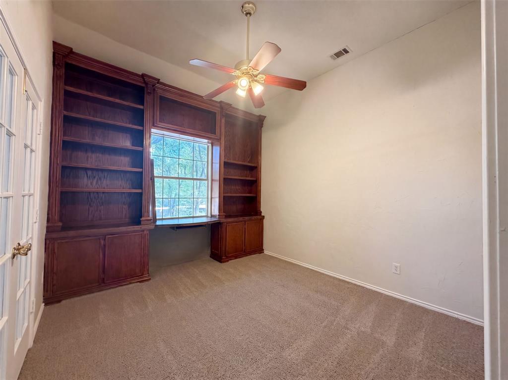 3000 Candide Lane Property Photo 9