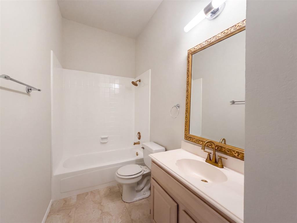 3000 Candide Lane Property Photo 14