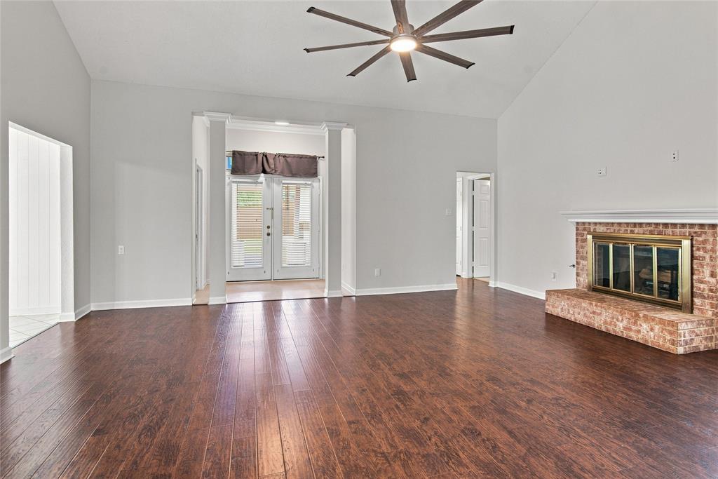 7105 Isle Royale Drive Property Photo 6