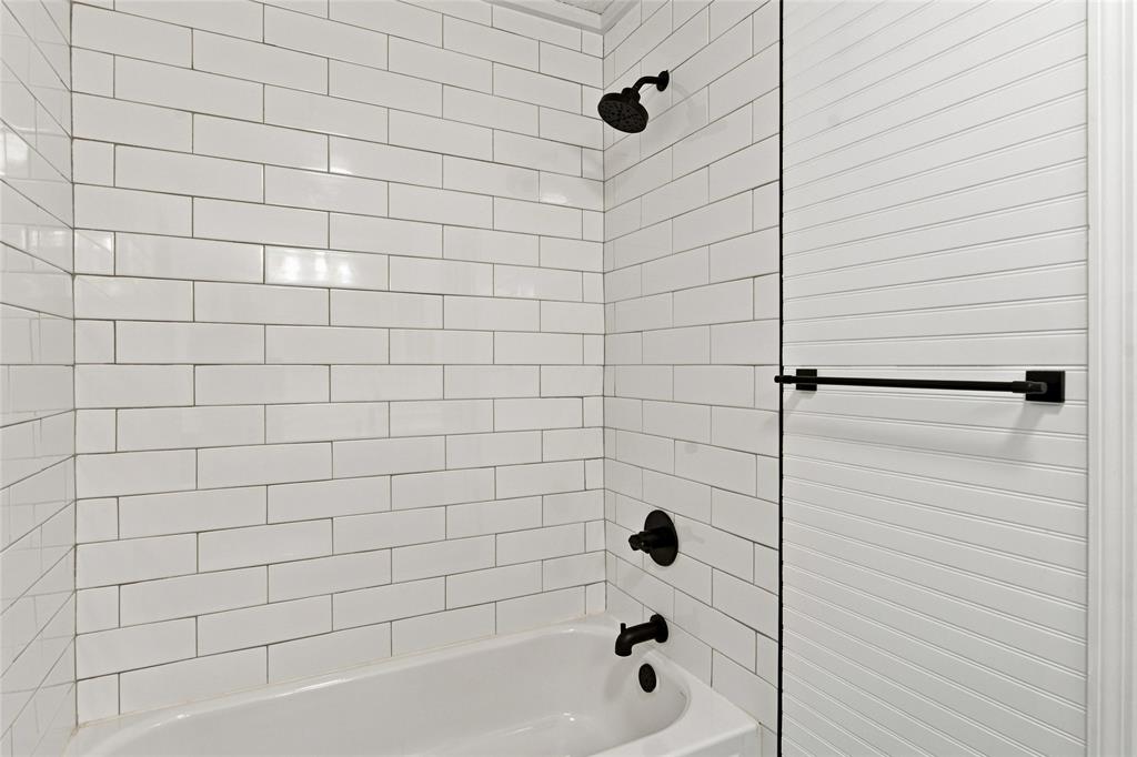 7105 Isle Royale Drive Property Photo 30