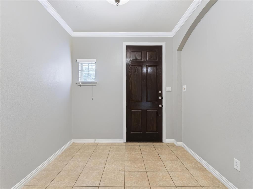 1707 Estacado Drive Property Photo 3