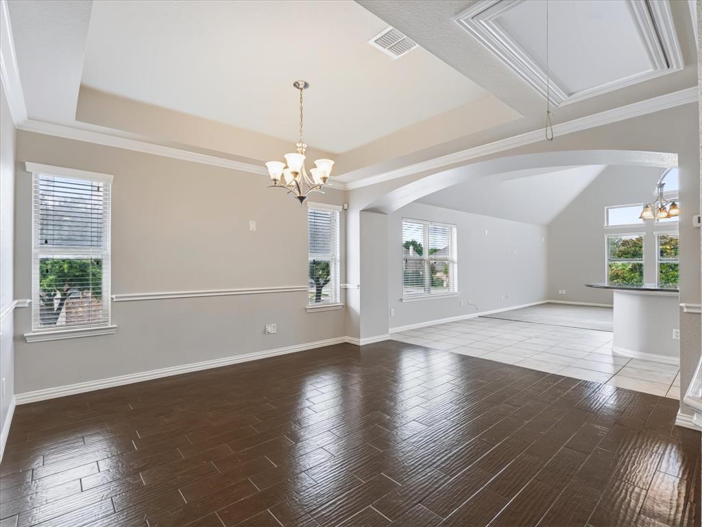 1707 Estacado Drive Property Photo 5