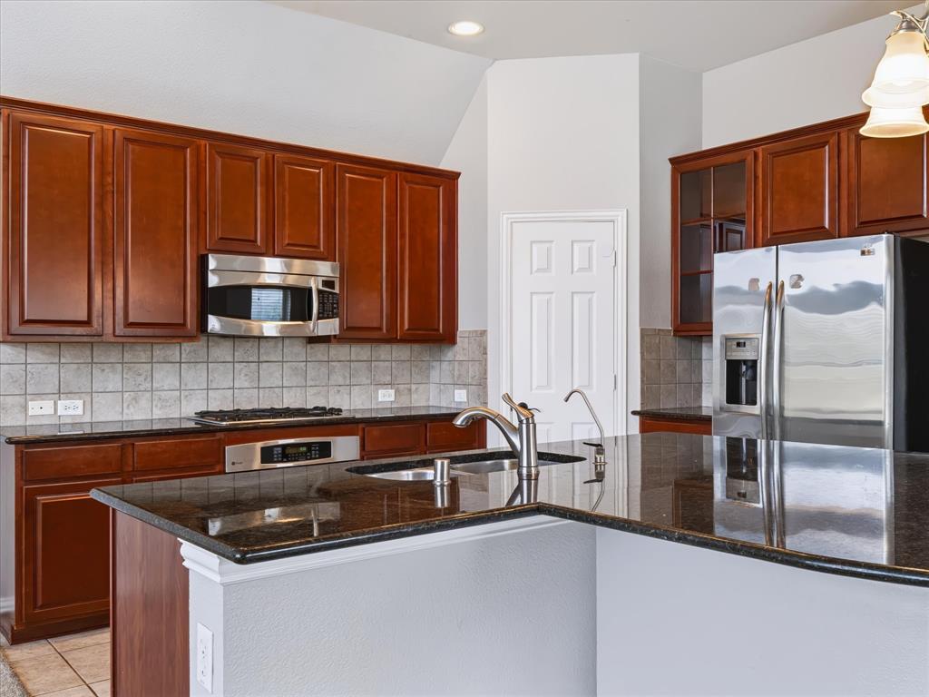 1707 Estacado Drive Property Photo 10