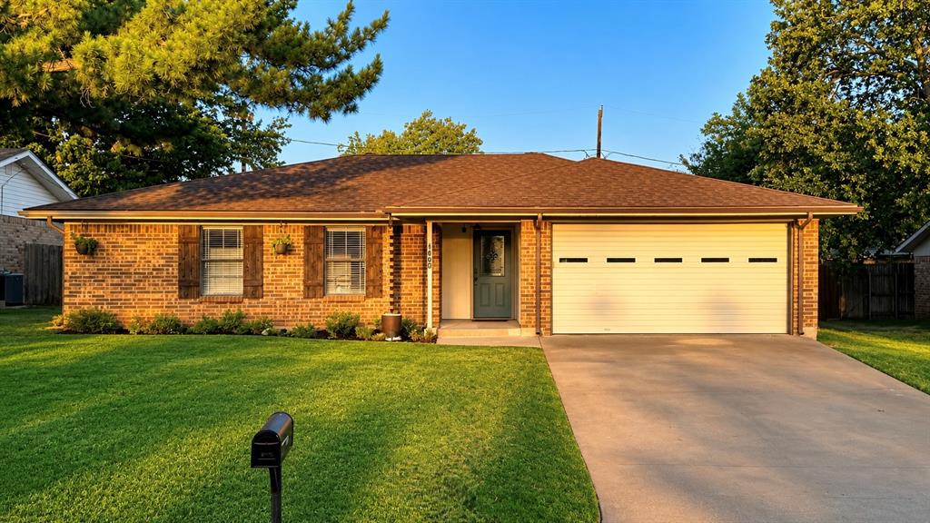 1402 Preston Trail Court Property Photo 1