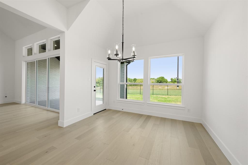 1610 Whisperwood Way Property Photo 12