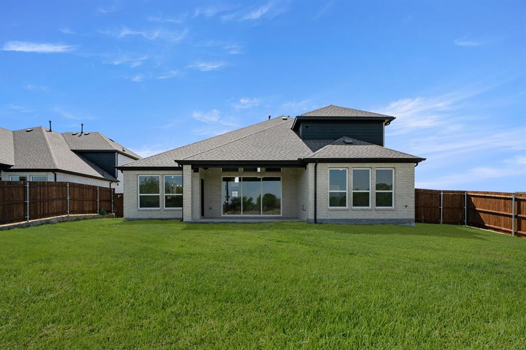 1610 Whisperwood Way Property Photo 25