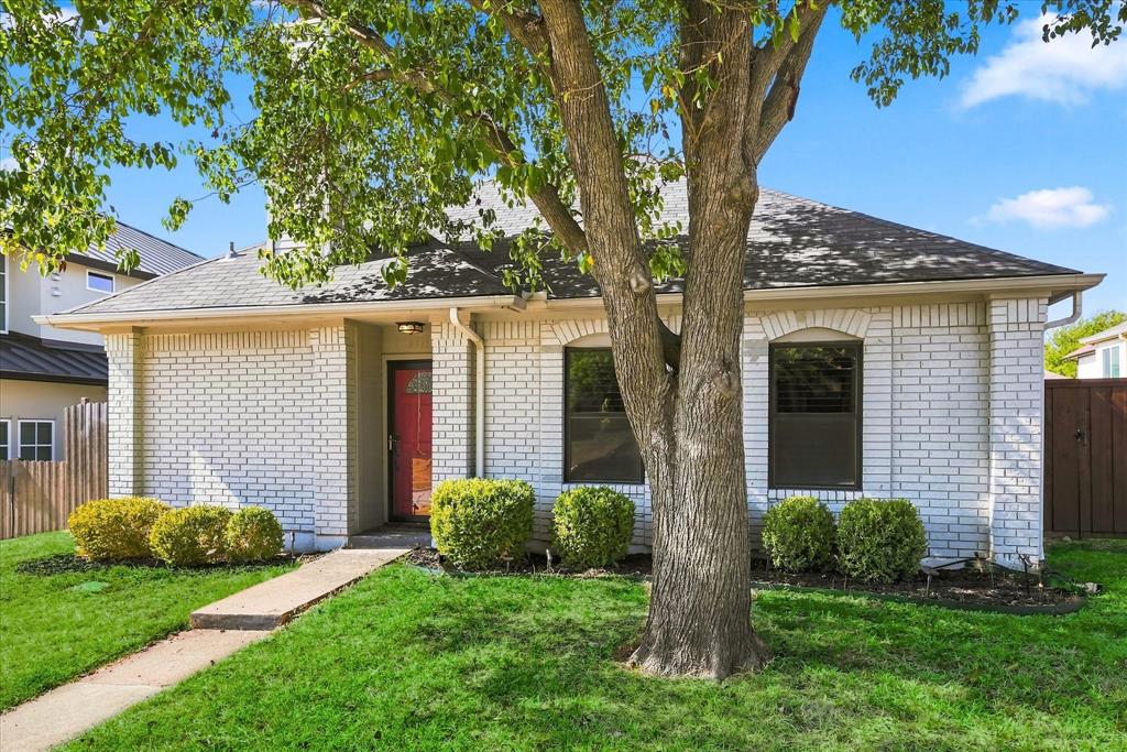 4311 Harvest Hill Road Property Photo 4