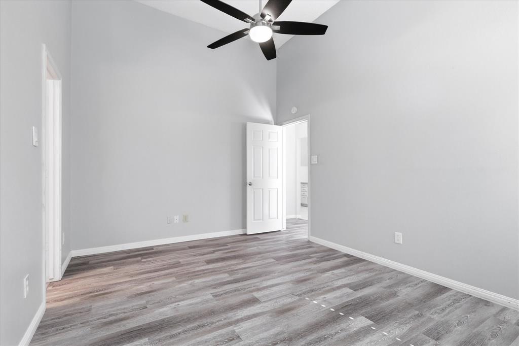 4311 Harvest Hill Road Property Photo 18
