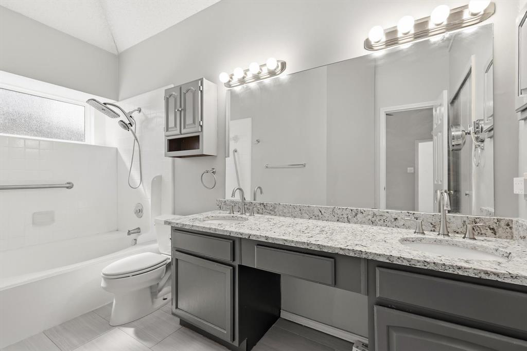 4311 Harvest Hill Road Property Photo 19
